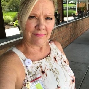 Meet your Posher, Annette